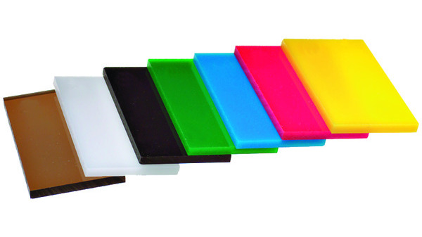 Plaques de plexiglas de couleur GS